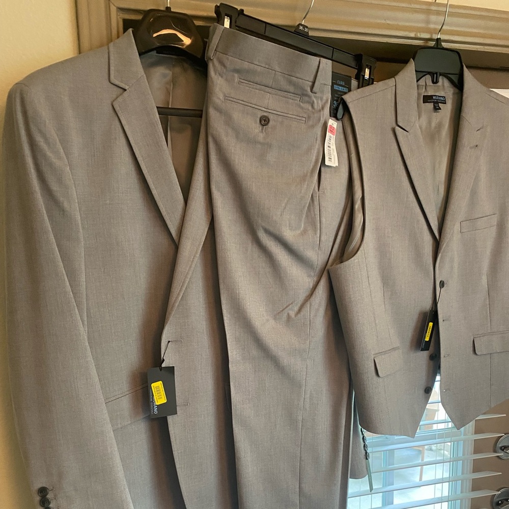 Men’s Murano Suit